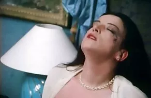 XXX બનાવે cunnilingus ઊંઘ ગર્લફ્રેન્ડ પરાજય સાથે તેના pussy ટેન્ડર જીભ