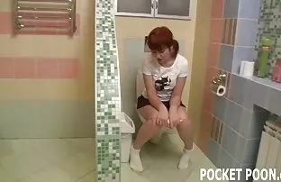 XXX છૂંદણાં કે ત્રાજૂડાં પાડવાં કૂતરી sucks અને Fucks એક વ્યક્તિ
