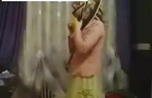XXX લશ્કરી Fucks કાળી દ્વારા આ કાર ધ વૂડ્સ માં