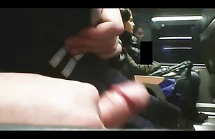 XXX Fucked અને ડમ્પ તેના મોં માં કોઈ રાંડ