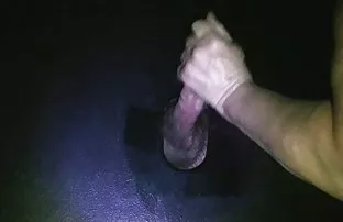 XXX સેક્સ સાથે વૂડ્સ એક યુવાન સાથી પ્રવાસી