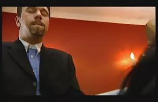 XXX વ્યક્તિ Fucks Apatow સુંદરતા એક રસદાર ભોસ ચુત