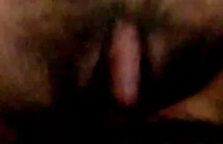 XXX ખૂબસૂરત કાળી Fucks એક મોટો લોડો