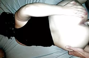 XXX Fucked ગાંડ યુવાન છોકરી વિર્ય નીકાળવુ તેના