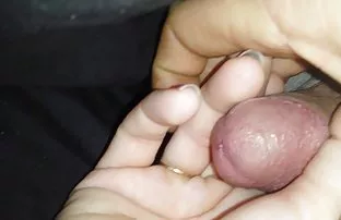 XXX કાળા મરી fucked બે રસદાર લેસ્બિયન્સ